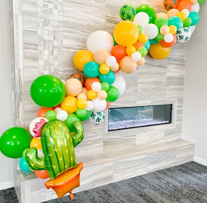 Hop 2 It – Omaha’s Balloon & Bounce House Specialists